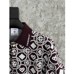 250695764