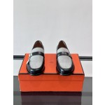 584255889