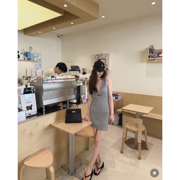 195060117